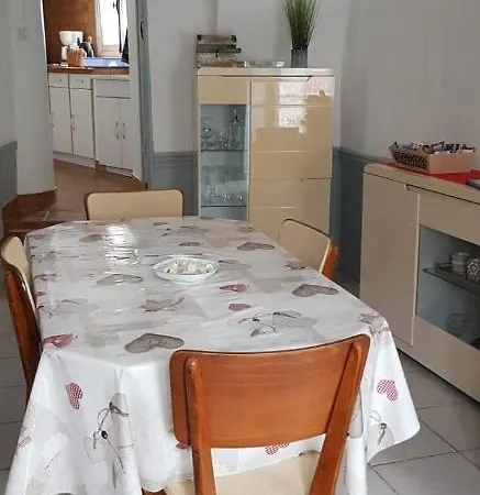 Holiday home Lou Camillou *
